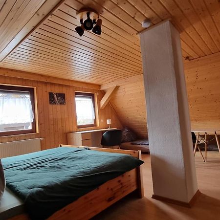 Апартаменты Haus Tannenzaepfle Вальдахталь Экстерьер фото